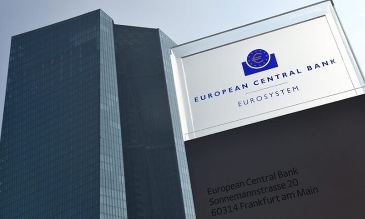 Στα 2,65 δισ. ευρώ η αξία των ελληνικών ομολόγων που αγόρασε η ΕΚΤ τον Ιανουάριο