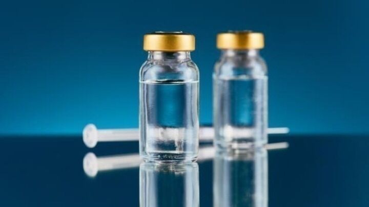 Mόσιαλος: 100% προστασία από το εμβόλιο της Johnson & Johnson