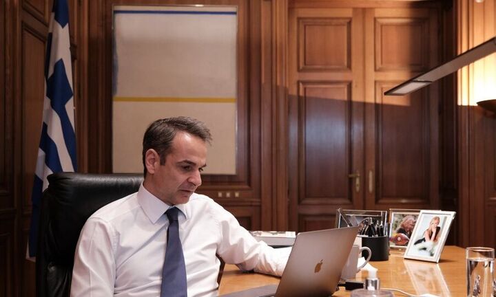 Έκτακτη σύσκεψη στο Μαξίμου για την πορεία της πανδημίας