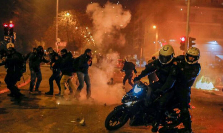 Μπαράζ δηλώσεων και ανακοινώσεων μετά τα επεισόδια στη Νέα Σμύρνη