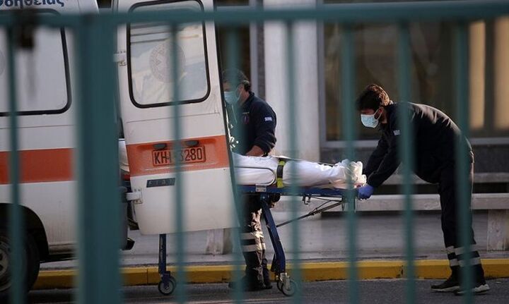 Κίνητρα από το υπουργείο Υγείας σε ιδιώτες γιατρούς να ενισχύσουν το ΕΣΥ