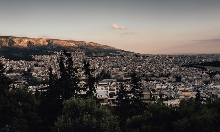 Μπρος-πίσω με τη συνεδρίαση της επιτροπής των λοιμωξιολόγων