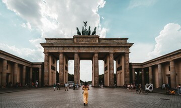 «Συγγνώμη, λάθος» της Μέρκελ για το αλαλούμ με το πασχαλινό lockdown