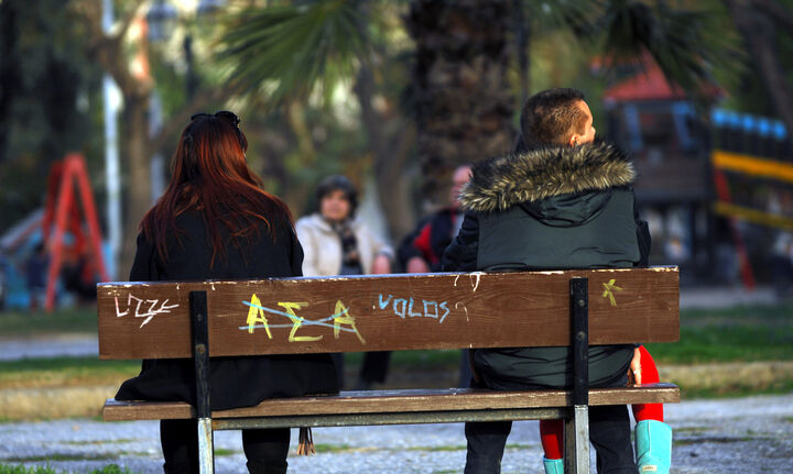 Eπιστρέφει η άνοιξη: Ανεβαίνει η θερμοκρασία, που ο καιρός θα είναι βροχερός