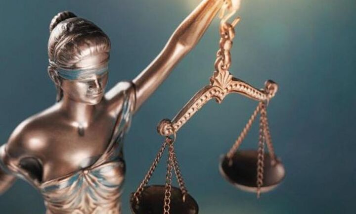 Διπλή έρευνα της Δικαιοσύνης για τον Μένιο Φουρθιώτη