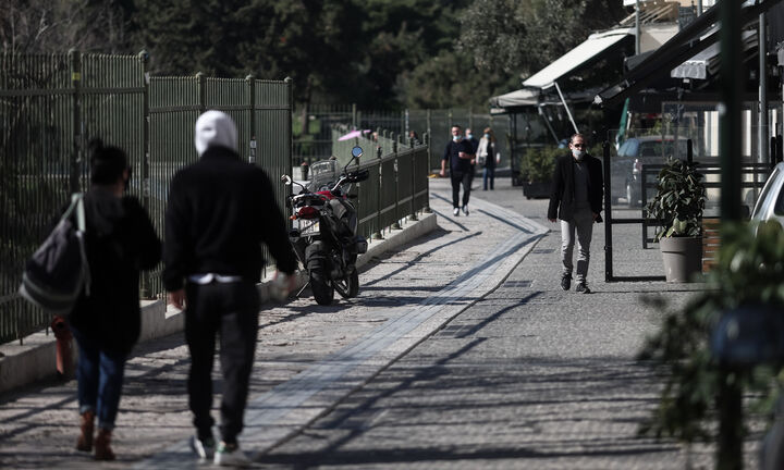 Ανοίγει σήμερα το λιανεμπόριο στις ΠΕ Αχαΐας και Θεσσαλονίκης