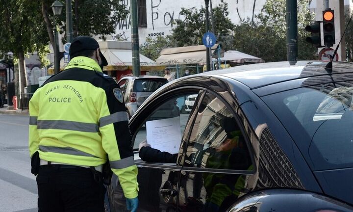 Κορωνοϊός: Συνελήφθη καθηγητής χωρίς self test
