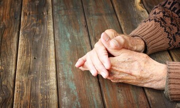 Έρευνα για 68 νεκρούς σε γηροκομείο στα Χανιά –Τι «έδειξε» η εκταφή της ηλικιωμένης
