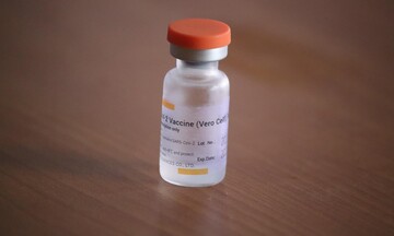 «Ναι» Μπάιντεν στην άρση των πατεντών των εμβολίων για τον κορωνοϊό