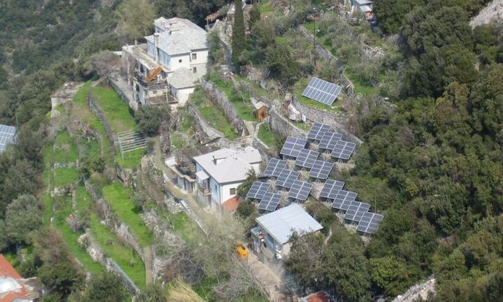 Φωτοβολταϊκά στο Άγιο Όρος - Σε ποιες Μονές θα τοποθετηθούν