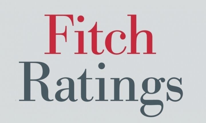 Η Fitch αναβάθμισε την Εθνική Τράπεζα και την Πειραιώς