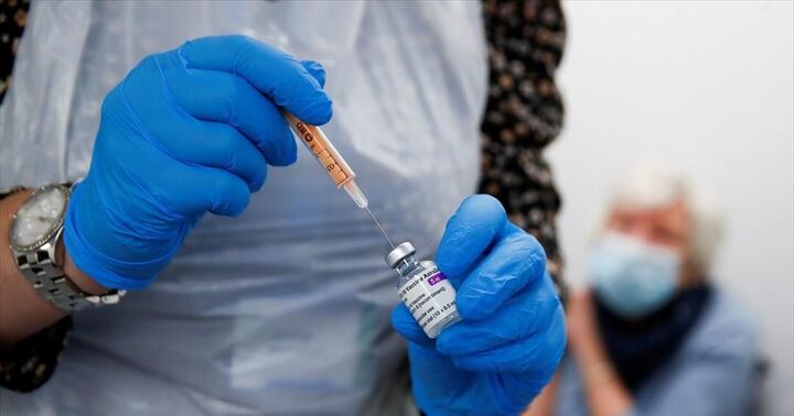 Τα «γυρίζει» η Κομισιόν για το εμβόλιο της AstraZeneca μετά τη νομική διαμάχη