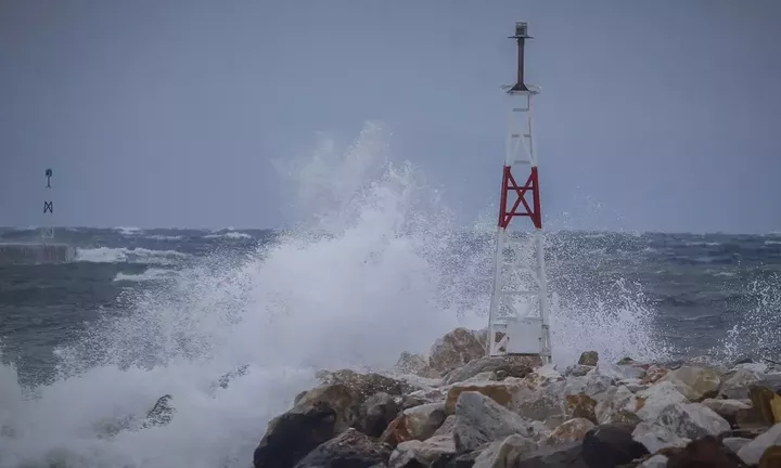 Ριπές ανέμων 140 χλμ/ώρα σήμερα στο Αιγαίο