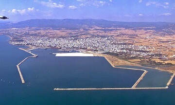 Ένδιαφέρον από τέσσερα funds για το λιμάνι της Αλεξανδρούπολης