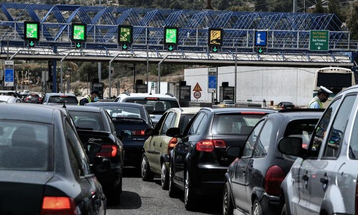 Lockdown τέλος: Πάνω από 38.000 οχήματα πέρασαν από τα διόδια Ελευσίνας και Αφιδνών