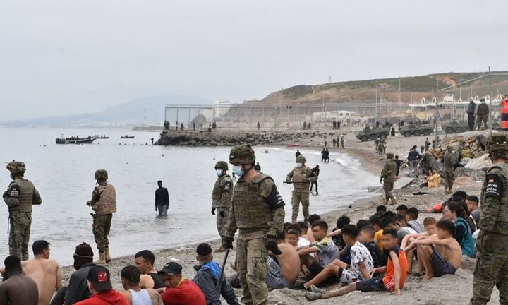 ΥΠΕΞ: Πλήρης στήριξη της Ελλάδας στην Ισπανία για τις μαζικές μεταναστευτικές ροές