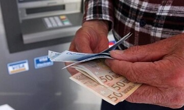 Συντάξεις Ιουνίου: Ξεκινάει η καταβολή των κύριων και επικουρικών-Οι ημερομηνίες πληρωμής 