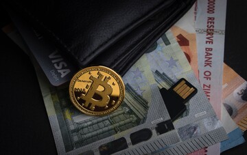 Στη μέγγενη ΗΠΑ - Κίνας τα κρυπτονομίσματα - Γιατί το Bitcoin έχασε 18.000 ευρώ σε λίγες ώρες
