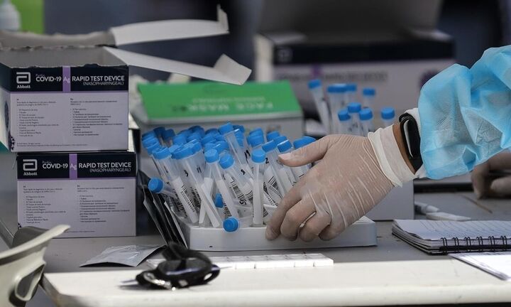ΕΟΔΥ: Τα σημεία μαζικών δειγματοληψιών για covid-19 τη Δευτέρα