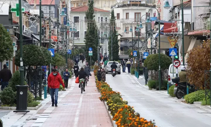 Αυξητικές τάσεις στο ιικό φορτίο σε Λάρισα και Βόλο
