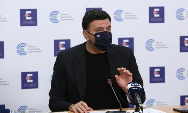Κικίλιας: Με τους εμβολιασμούς αρχίσαμε να βλέπουμε φως στην άκρη του τούνελ