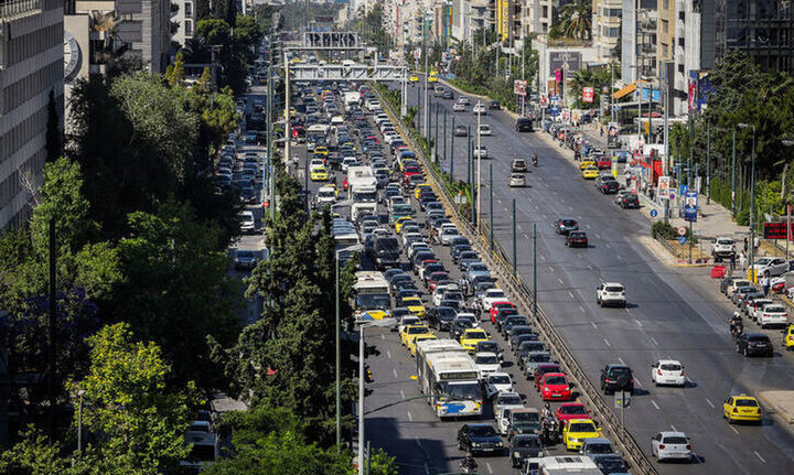 Διαθέσιμες σε όλη την Ελλάδα οι υπηρεσίες για τις άδειες οδήγησης μέσω του gov.gr