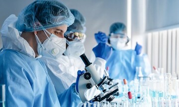 Κορωνοιός: 1585 νέα κρούσματα, 521 διασωληνωμένοι και 40 νεκροί