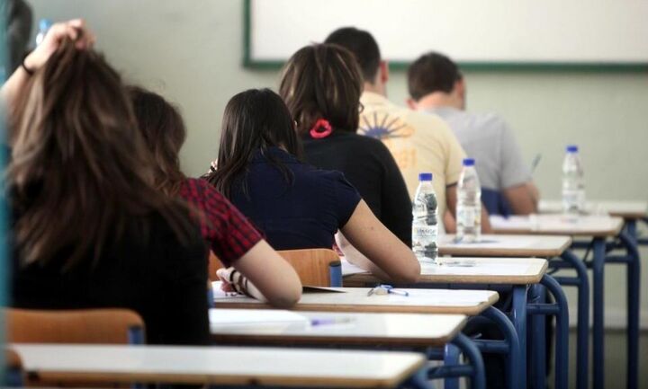 Έως αύριο η διάθεση των δυο πρώτων self tests για τους υποψηφίους των Πανελλαδικών