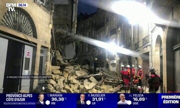 Τρεις τραυματίες από κατάρρευση δύο κτιρίων στο Μπορντό της Γαλλίας (vid)