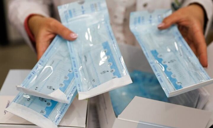 ΠΦΣ: Θα συνεχισθεί η δωρεάν διάθεση των self tests από τα φαρμακεία για Ιούλιο και Αύγουστο