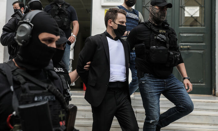Γλυκά Νερά-Iατροδικαστής Γρηγόρης Λέων: Η Καρολάιν κοιμόταν αιφνιδιάστηκε, δεν μπόρεσε να αντιδράσει