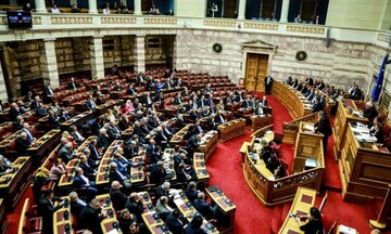 Βουλή: Στην Ολομέλεια αύριο το νομοσχέδιο για τη διευκόλυνση του επιχειρηματικού περιβάλλοντος