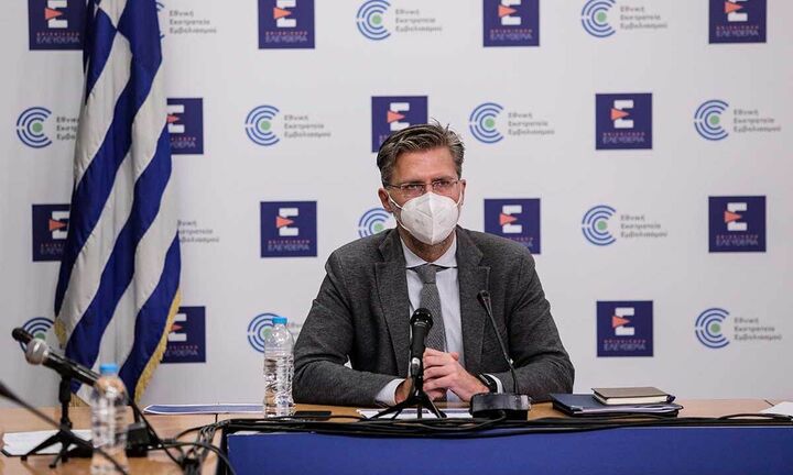 Σκέρτσος: Οριζόντια μέτρα δεν θα ληφθούν ξανά για να προστατευθούν οι ανεμβολίαστοι