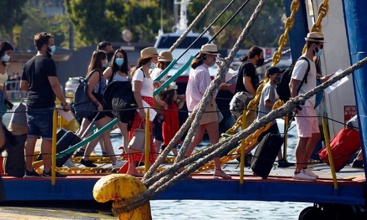 Πώς θα γίνεται η μετακίνηση στα νησιά από τη Δευτέρα 5/07