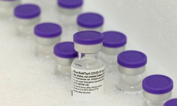 Pfizer και BioNTech σχεδιάζουν 3η ενισχυτική δόση και εμβόλιο ειδικά κατά της παραλλαγής Δέλτα