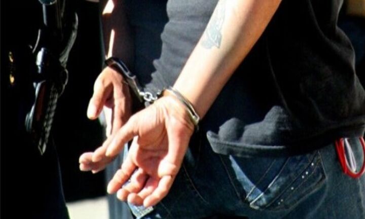62χρονη μέλος σπείρας που εξαπατούσε κυρίως ηλικιωμένους μέσω τηλεφώνου