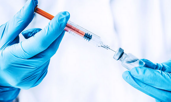 Κορονοϊός: Sos για τις εισαγωγές στα νοσοκομεία - Στο 7% οι ανεμβολίαστοι γιατροί
