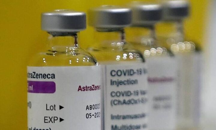 J&J και AstraZeneca εξετάζουν τροποποιήσεις στα εμβόλια