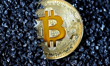 Νέα βουτιά για το Bitcoin