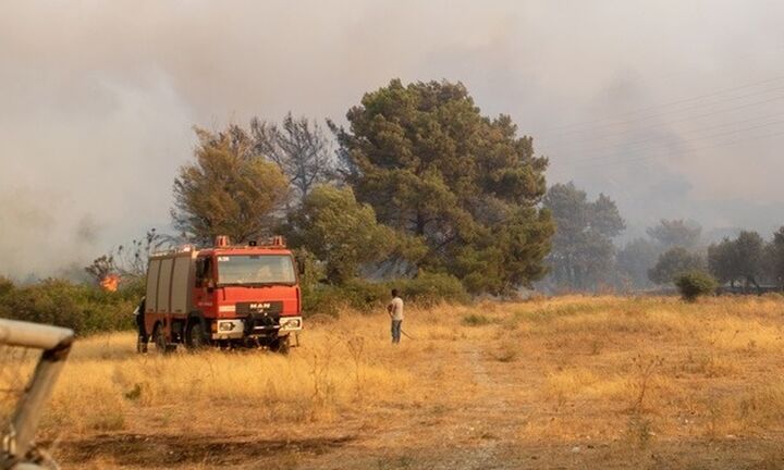 Ρόδος-πυρκαγιές: Αίτημα για κατάσταση έκτακτης ανάγκης σε 7 από τις 10 περιοχές