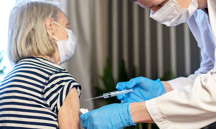 Χανιά: Νέο πρόγραμμα κατ’ οίκον εμβολιασμών