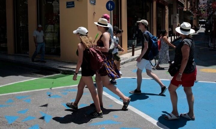 Υψηλές θερμοκρασίες έως 41 βαθμούς, άνεμοι έως 5 μποφόρ και τοπικές βροχές σήμερα