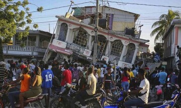 Αϊτή: Μετά τον φονικό σεισμό «χτύπησαν» οι πλημμύρες - Στους 1.419 έφτασαν οι νεκροί