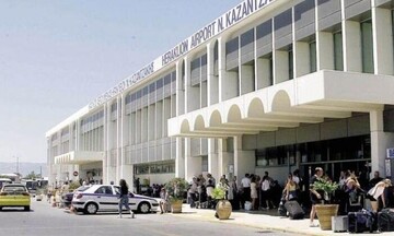 Ηράκλειο: Σύλληψη 24 αλλοδαπών για πλαστογραφία πιστοποιητικών