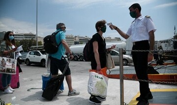 Προσοχή: Αυτά είναι τα μέτρα για εμβολιασμένους και ανεμβολίαστους που θέλουν να ταξιδέψουν 