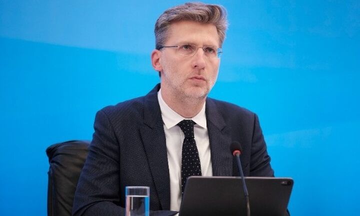 Σκέρτσος: «Eκστρατεία πειθούς των γονιών για τον εμβολιασμό των παιδιών 12 - 17 χρονών»