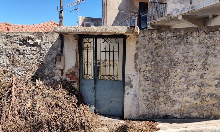 Ανατριχιαστικό εύρημα στην Κυπαρισσία - Πτώμα γυναίκας βρέθηκε «τσιμεντωμένο» σε σπίτι