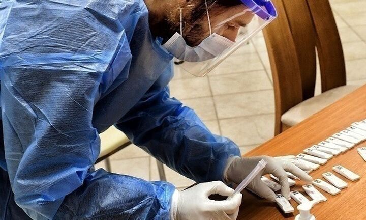 Πού θα γίνονται σήμερα δωρεάν τεστ ελέγχου Covid-19