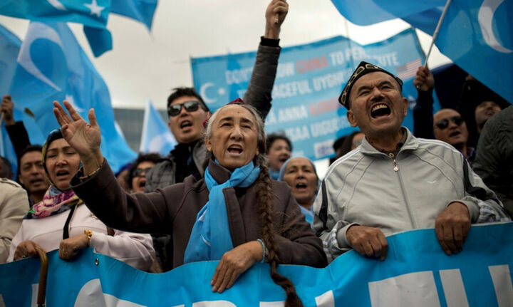 Έντονες αντιδράσεις: Γερμανικές εταιρίες επωφελούνται από την καταναγκαστική εργασία των Ουιγούρων