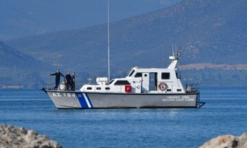  Εντοπίσθηκε σορός άνδρα στο λιμάνι του Πειραιά